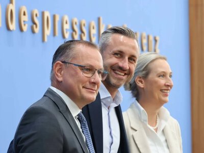 Saksonia-Anhalt może stracić pieniądze z UE? Przykład Polski i Węgier