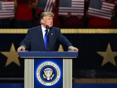 Nielegalna, niemoralna i bez pokrycia. Media o propozycji Trumpa