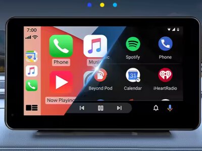 Stare auto? To nie problem. 215 zł i masz CarPlay i Android Auto