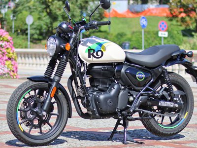 Royal Enfield HNTR 350. Francuski Buldog. Test i opinia