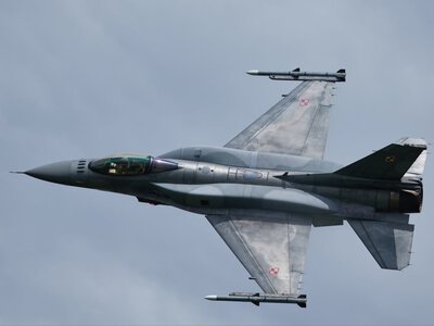 Polska poderwała myśliwce po ataku Rosji na Ukrainę. W lubelskiem wysłano alerty RCB