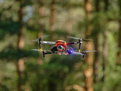 Polski system Ważka wrzuca operatorów dronów w sam środek wojny. Mieści się w 4 walizkach