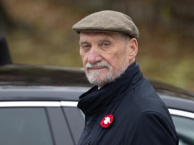 Macierewicz groził policjantowi. Kierwiński zawiadamia prokuraturę