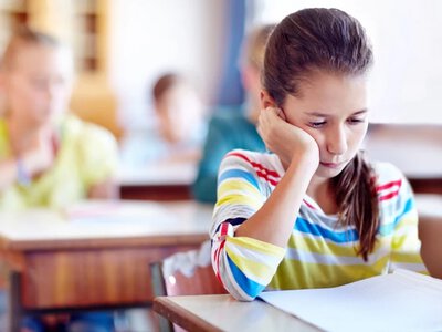 Bez diagnozy, ale nie bez problemu. Dzieci daleko poza szkolną normą