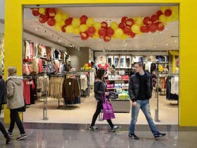Niemiecka sieć z milionową stratą. Zmniejsza liczbę sklepów w Polsce