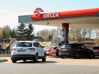Diesel dobija do 9 zł, a Orlen odpala rabaty. Od dziś nowe zasady tankowania