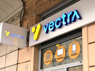 Vectra ma dwa nowe kanały. Ucieszą się kibice