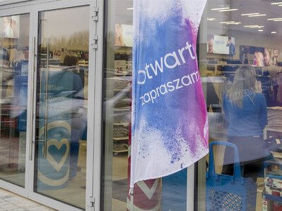 Znana firma zatrudni 250 osób. Już ruszyły rekrutacje i wiemy, ile płacą