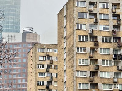 Reklama na elewacji bloku? Fiskus chce opodatkować mieszkańców wspólnot