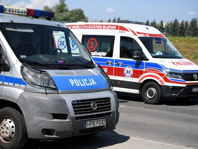 Koszalin. Rodzina nie mogła się dodzwonić. W mieszkaniu znaleziono zwłoki starszego małżeństwa