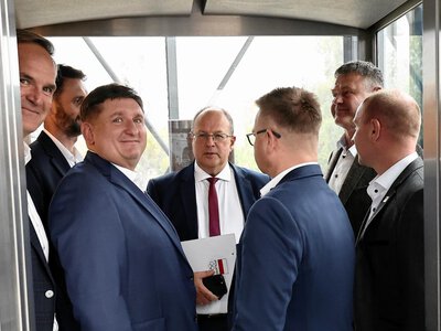 Piesiewicz wciąż jest w PKOl. W kasie brakuje grubych milionów