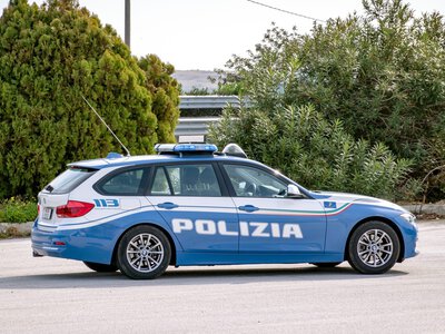 Makabra na Sycylii. Nagie ciało turysty, przy nim głowa kozła. Mord rytualny