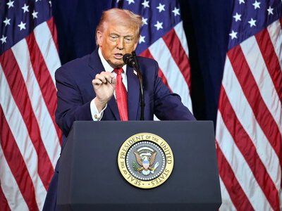 Trump zarzucił im dyskryminację białych. Mają zakaz wjazdu do USA