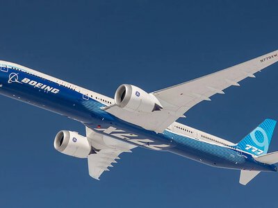 Boeing 777X wreszcie nadlatuje. Gigantyczny samolot ma zmienić podróże na długich trasach
