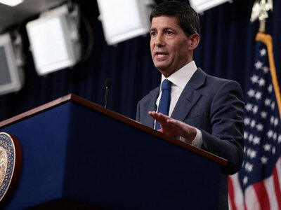 „Gołębia” podwyżka stóp w Fedzie. FOMC nie planuje cyklu zacieśnienia polityki