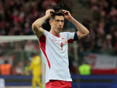 Robert Lewandowski faktycznie przyleci tylko na jeden mecz? Kapitan reprezentacji Polski sam rozwiał wątpliwości