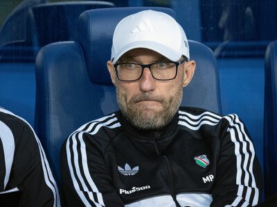 Legia traci kluczowego piłkarza. Papszun potwierdza przed hitem z Jagiellonią