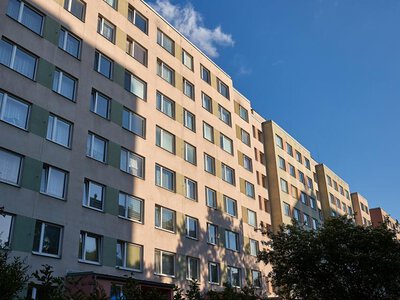 Koniec przekształcania mieszkań lokatorskich we własność? Projekt trafił na rząd