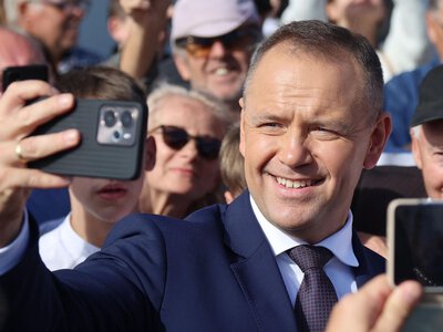 Tusk ostro do Nawrockiego. Poszło o słowa o oddaniu terytorium Polski