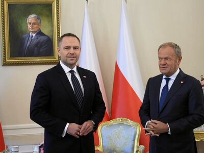 Tusk zganił Nawrockiego za słowa o stracie terytorium. Prezydent odpowiedział. Historyku