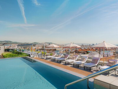 Międzynarodowy prestiż i katalońska dusza. InterContinental Barcelona gości w zieloności wzgórza Montjuïc