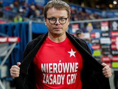 Królewski się nie hamował. Uderzył znienacka. Głośno o tym w całym Krakowie