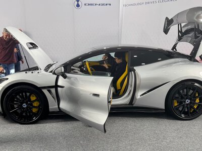Oto najdroższy chiński samochód w Polsce. 1604 KM i 855 360 zł. Oto Denza Z