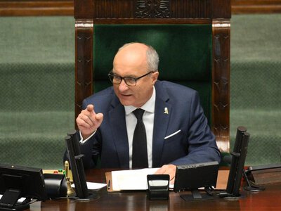 100 tys. osób może skorzystać z asystencji osobistej. Sejm przyjął ustawę