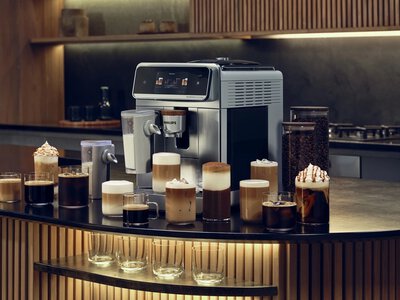 Niech święto kawy trwa cały rok. Z ekspresem Philips LatteGo Pro 8000 to możliwe