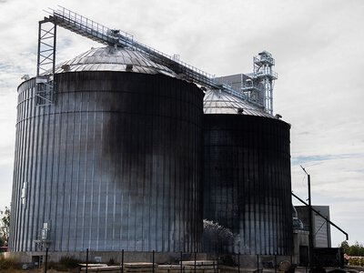 Wybuch zbiorników z gazem na Kujawach. „Słychać było ogromny huk”