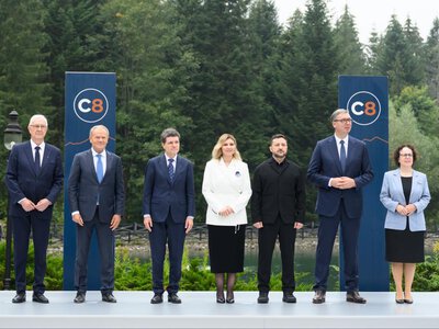 C8, czyli Karpacka Ósemka. Zełenski tworzy nowy format współpracy