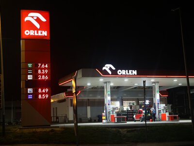 Ropa popłynie z innych kierunków. Orlen zwiększa zakupy surowca