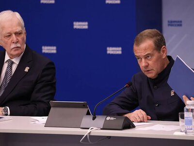 USA wymierzają Rosji potężny cios. Miedwiediew grozi odpowiedzią