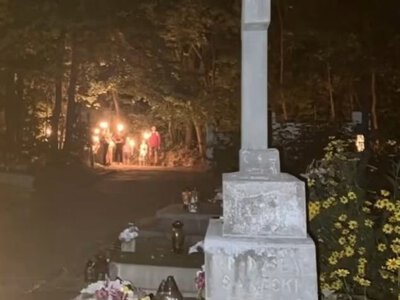 P*rno dla zmarłych. Awantura o imprezy przed cmentarzem w Kazimierzu Dolnym