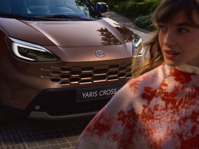 Alicja w Krainie Czarów wraca w nowej odsłonie. Tym razem główną rolę dostała Toyota