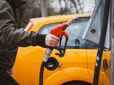 Kierowcy będą płacić mniej na stacjach. Niemiecki rząd zapowiada obniżki