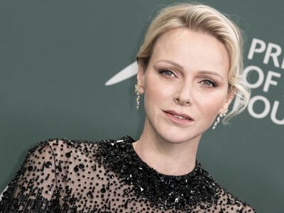 Księżna Charlene w czarnej sukni zachwyca. Nowy trend w modzie