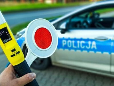 Wiózł autem 6-latka i nie wiedział gdzie jest. Niepokojące zachowanie 50-latka na S8