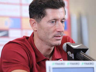 Robert Lewandowski doznał szoku na konferencji. Powtórzył to trzy razy
