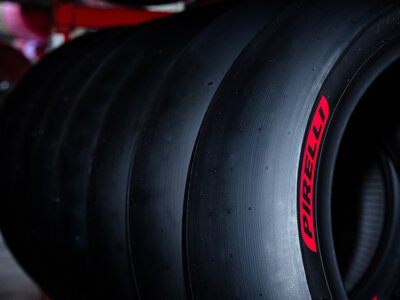 Pirelli testuje przyszłość MotoGP. Tak wygląda przygotowanie do rewolucji 2027