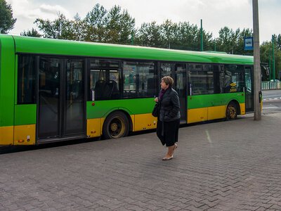 Kazał mu wysiąść, skończyło się szarpaniną. Awantura w miejskim autobusie