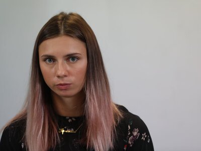 Uciekła do Polski z mężem. Po czasie odkryła jego tajemnicę