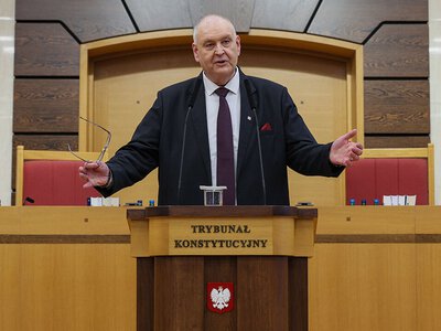 Nowy ruch Święczkowskiego. Troje sędziów TK może usłyszeć zarzuty