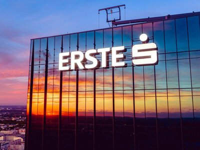 Erste proponuje 1500 zł do konta i 5,5% na lokacie. Sprawdzamy jakie stawia warunki i co jeszcze można zyskać