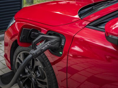 Audi ma najszerszą gamę hybryd plug-in w segmencie premium. Od kompaktu po flagowego SUV-a