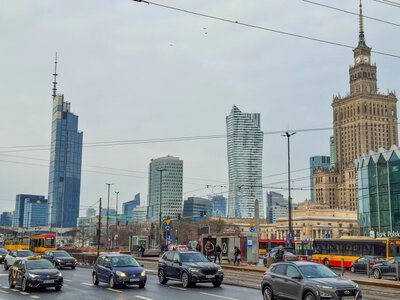 Świat pożycza coraz drożej. Polska też znalazła się pod presją