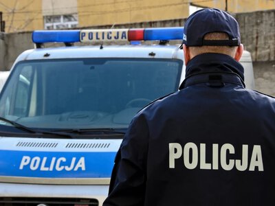 Chwile grozy w taksówce. Pasażer nagle wyciągnął z plecaka nóż