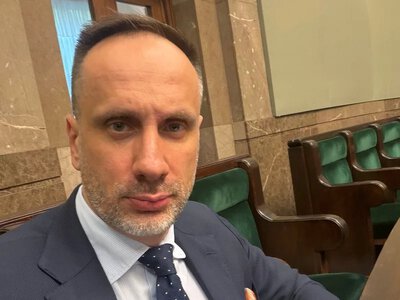 Kowalski nie gryzł się w język ws. Moskala. „Miej trochę honoru i sam odejdź z klubu PiS”