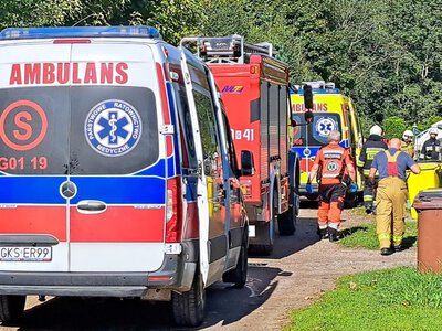 Tragedia w Kościerzynie. Nie żyje 3-letnie dziecko przygniecione przez samochód