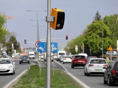 Fotoradar ma tolerancję 10 km/h? Kierowcy wciąż źle to rozumieją